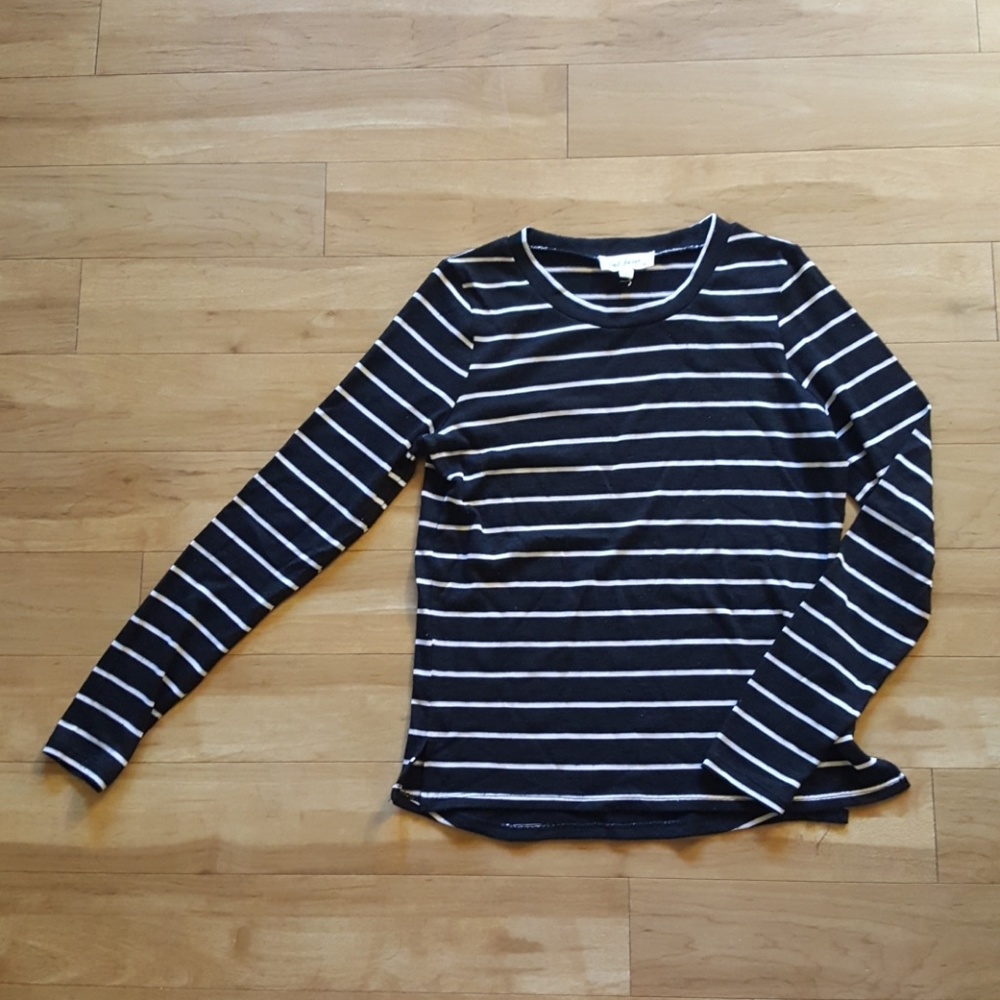 Cute Black And White Striped Light Sweater